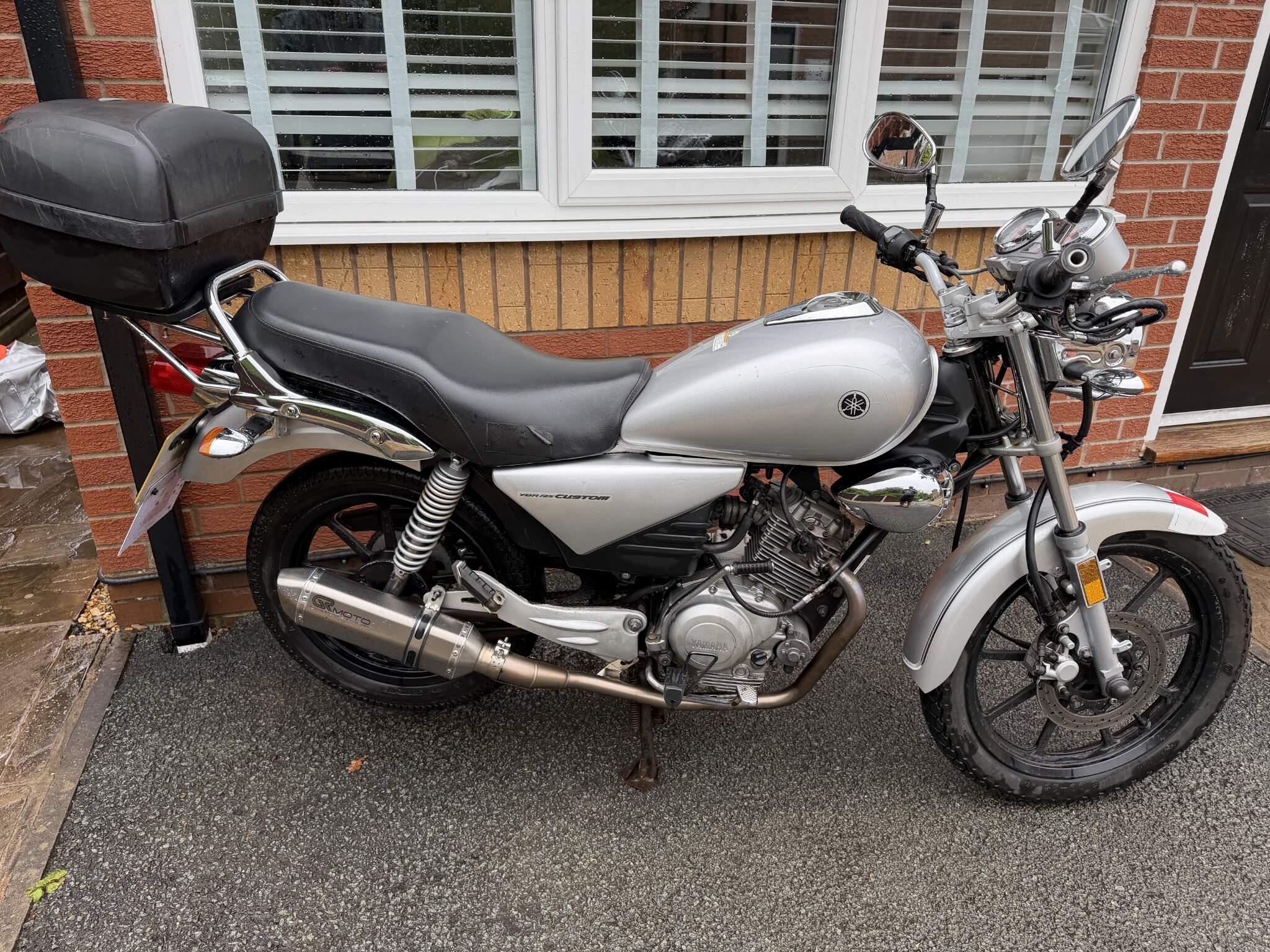 Ybr 125 hi-res stock photography and images - Alamy | YAMAHA